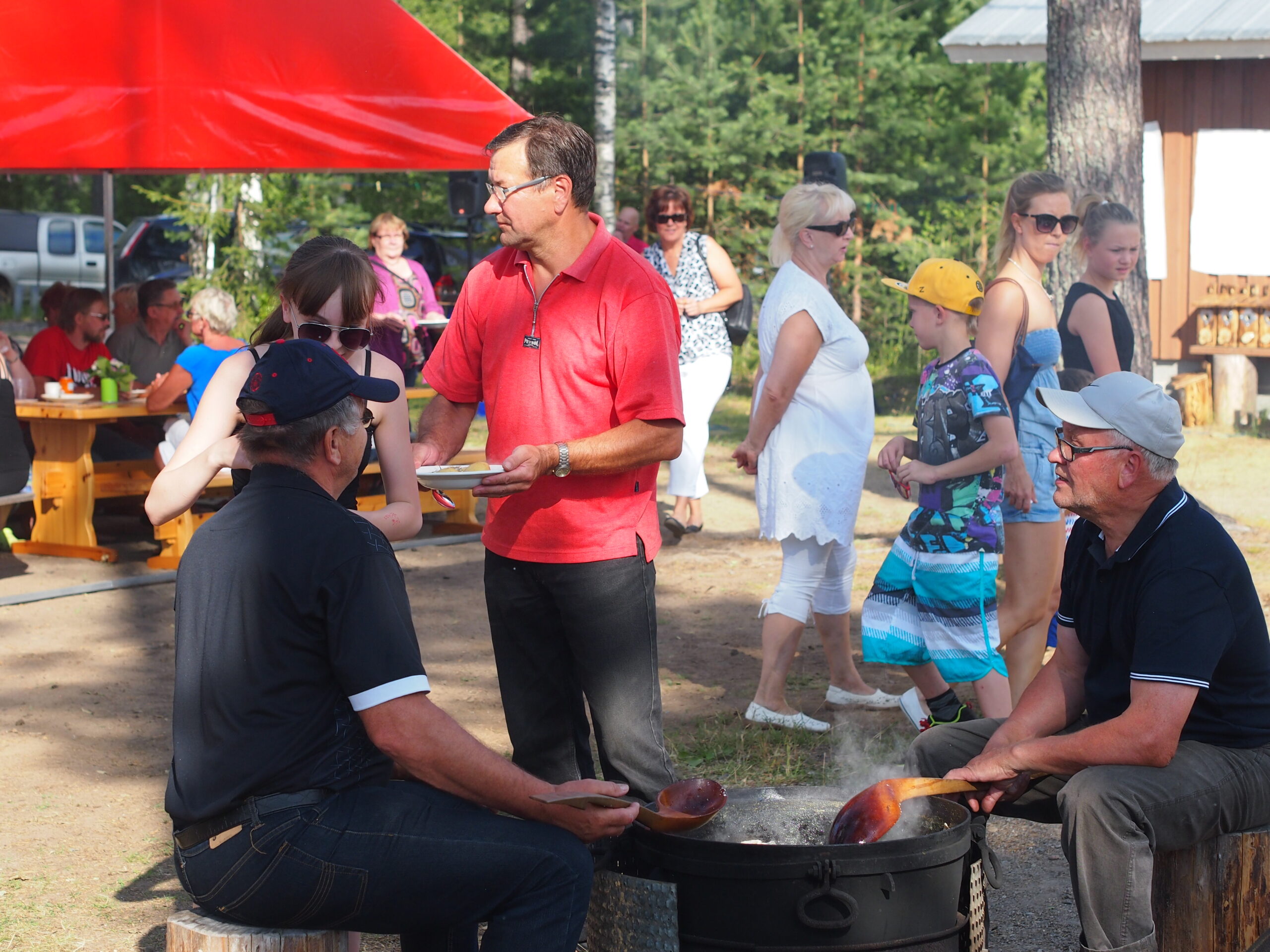 Kyläkyselyn tuloksia